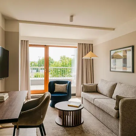 Royal Tulip Szálloda 5*