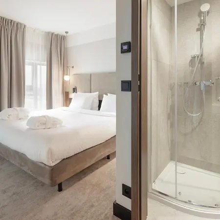 Royal Tulip Szálloda 5*
