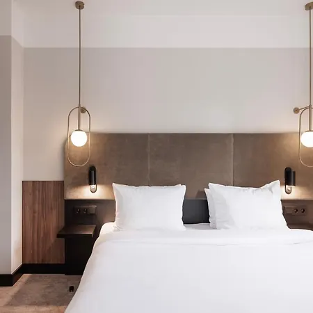 Royal Tulip Szálloda 5*