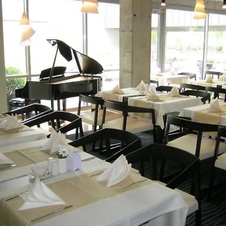 Royal Tulip Szálloda 5*