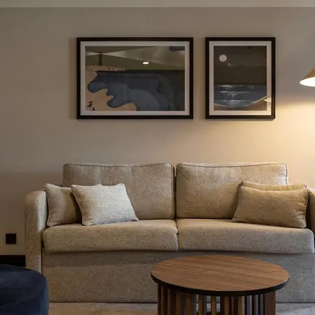 Royal Tulip فندق