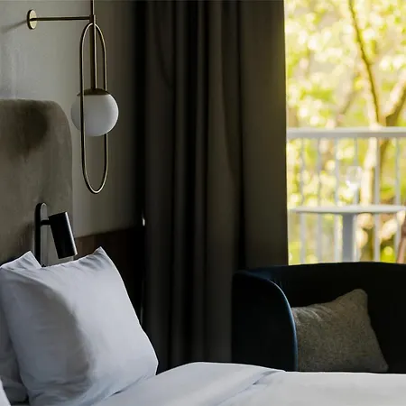 Royal Tulip Hotel 5*