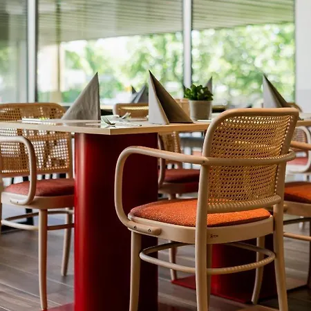 Royal Tulip Hotel 5*