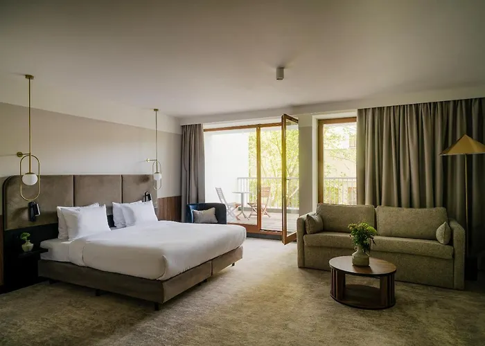 Royal Tulip Hotel 5*