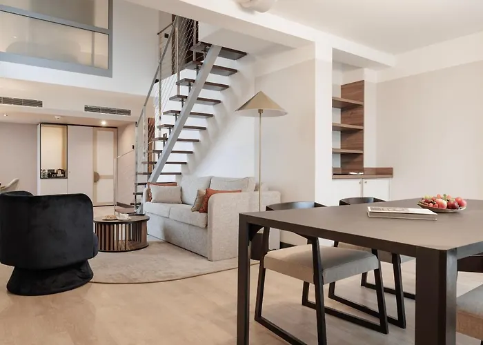 Royal Tulip Hotel 5*